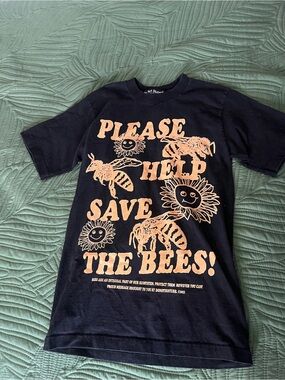 Please Help Save The Bees Graphic Tee - Black & Orange Print